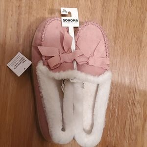 Womans Slippers